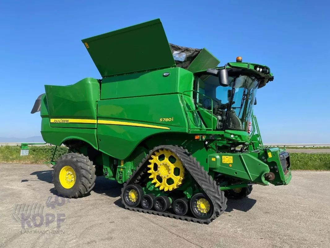 John Deere S 780 Combine harvester €299,000