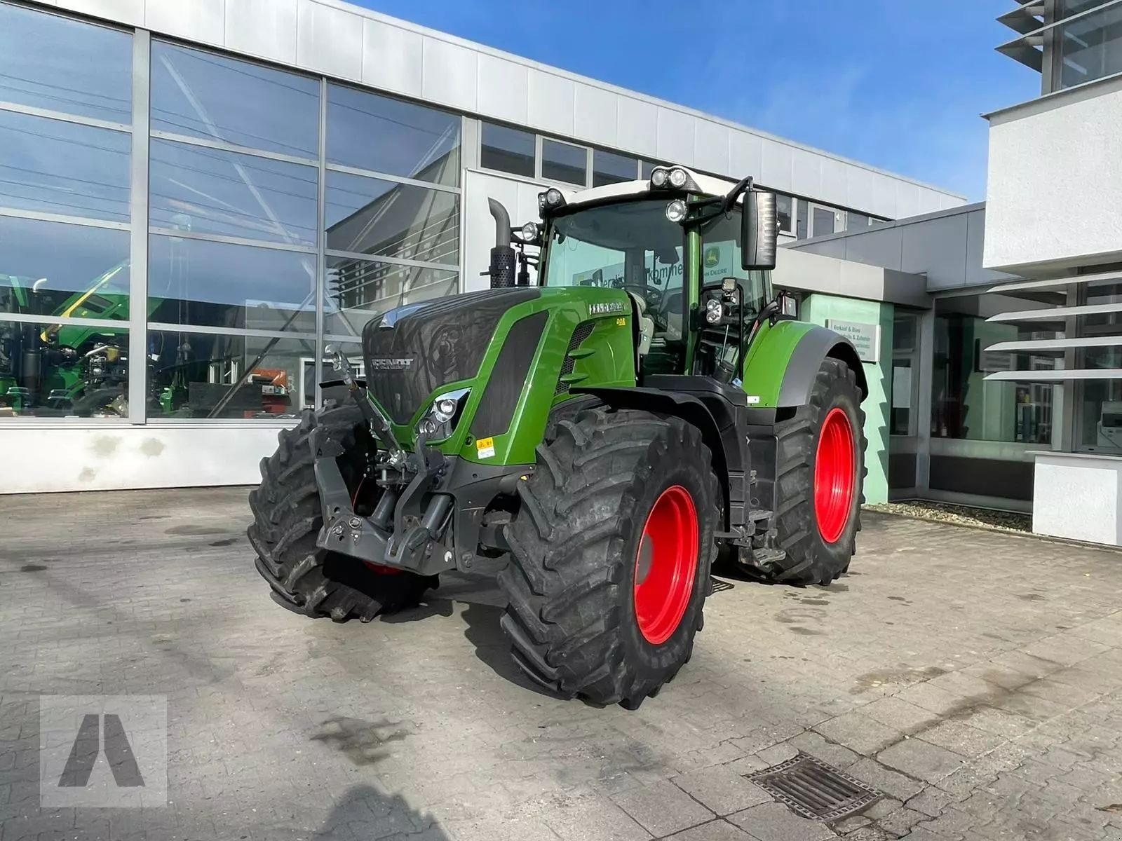 Fendt 828 Vario Profi Plus Трактор 148 739 €