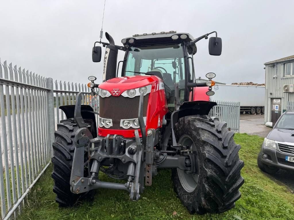 Massey Ferguson 6714 S Traktor 51.726 €