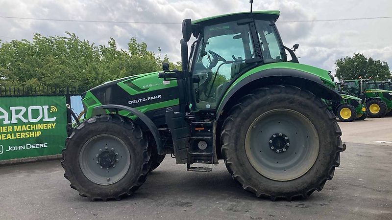 E-FARM: Deutz-Fahr Agrotron 6215 - Tractor - id SLFH4MQ - 93.595 € - Año: 2022 - Horas: 2420,Reino Unido