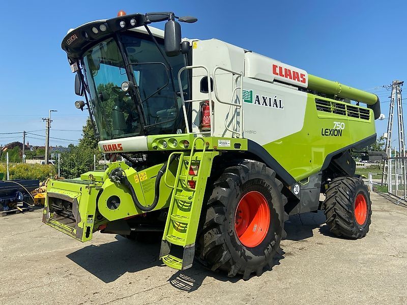 E-FARM: Claas Lexion 750 - Kombajn zbożowy - id SPLXLCN - 172 640 € - Rok produkcji: 2017 - Motogodziny: 4 868,Moc silnika: 434,Węgry