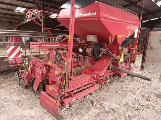 Kverneland airsem Drilling machine combination €25,000