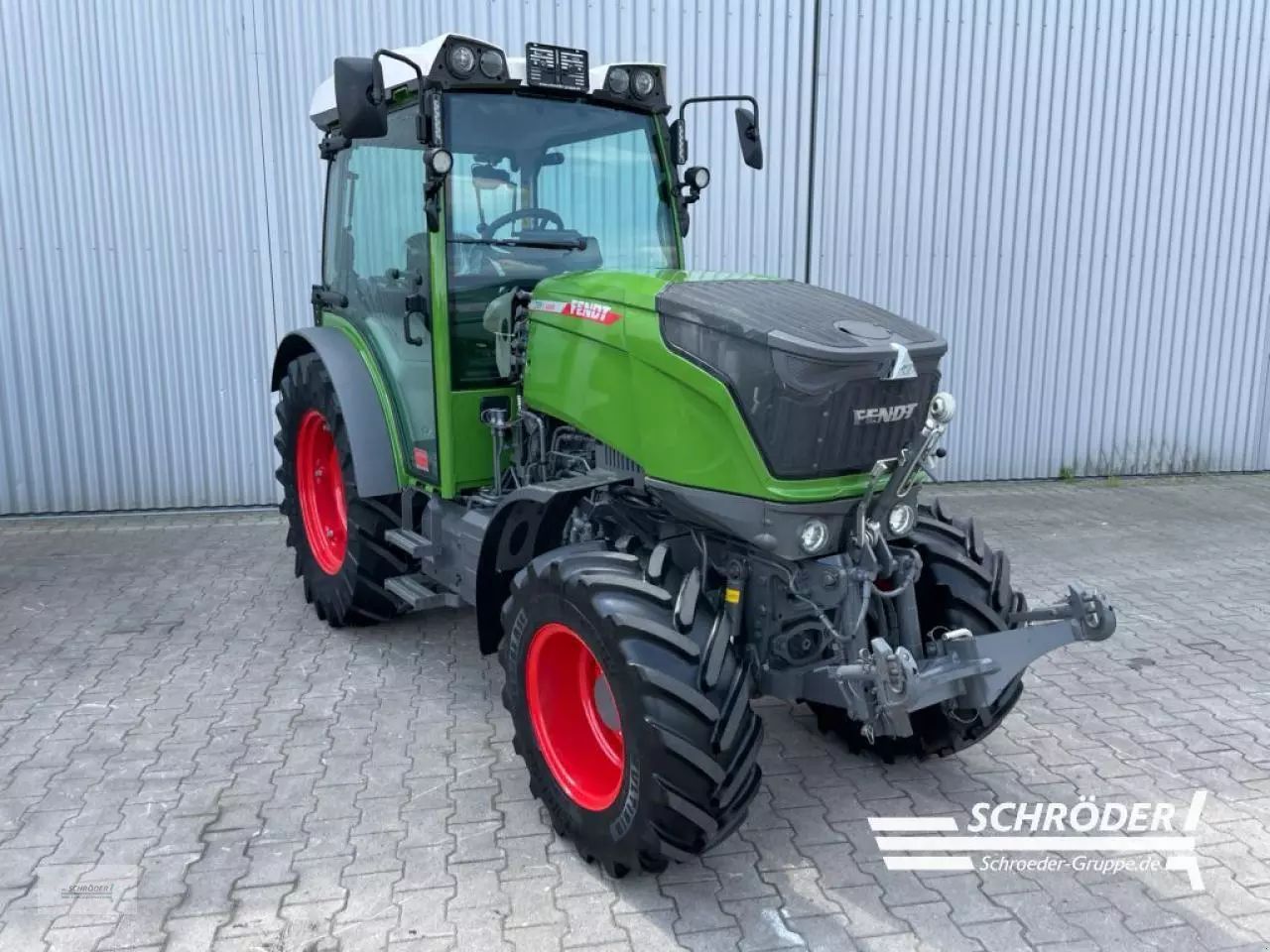 E-FARM: Fendt 209 F Vario Power - Tracteur - id BQCHSB3 - 84 885 € - Année: 2022 - Lecture du nombre d'heure: 92,Puissance du moteur (chevaux): 91,Allemagne
