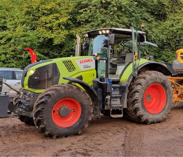 E-FARM: Claas Axion 830 - Trattore - id 1BQFB4L - Anno di costruzione: 2013 - Ore: 7.500,Potenza del motore: 235,Francia