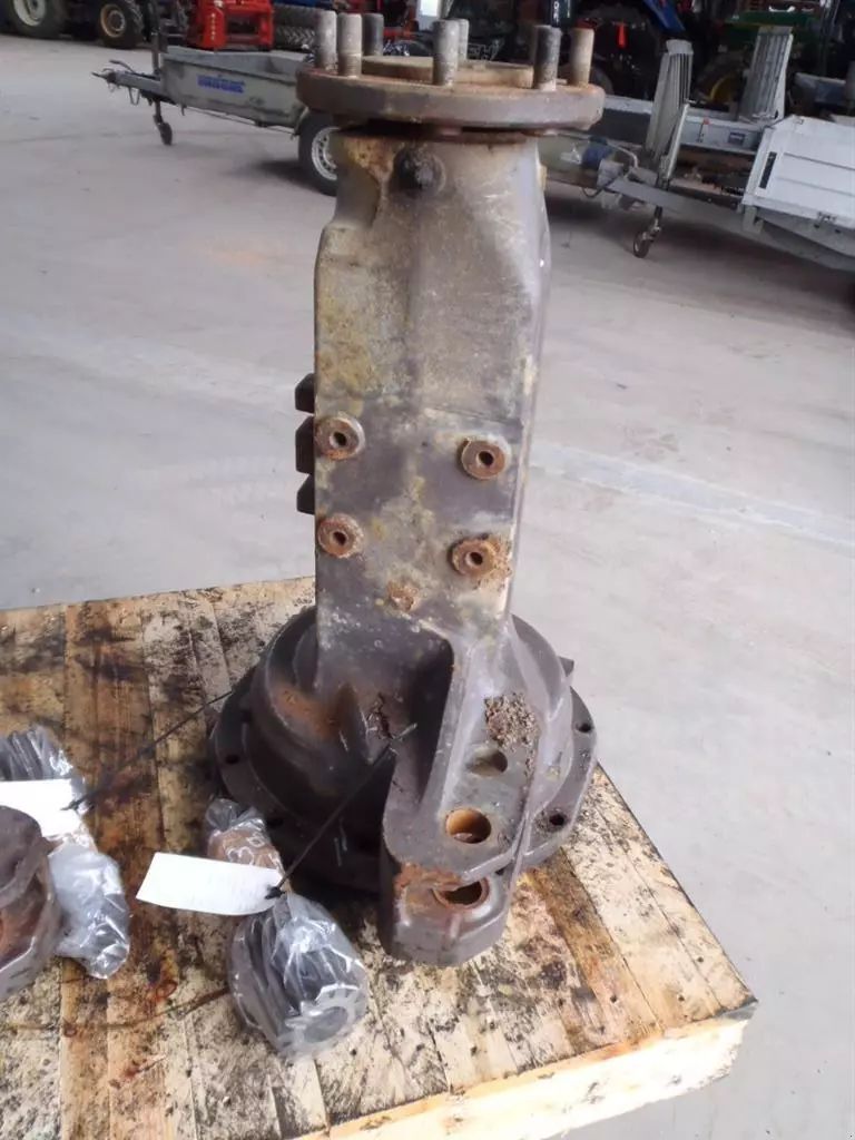 Massey Ferguson 3095 Parts