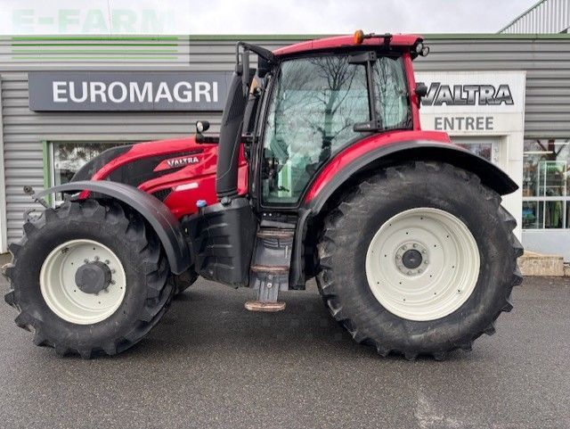 Valtra t174d Traktor 62.500 €