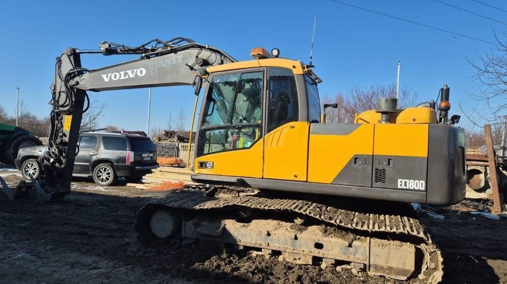 VOLVO ec 180 d Lánctalpas kotrógép 51 204 EUR