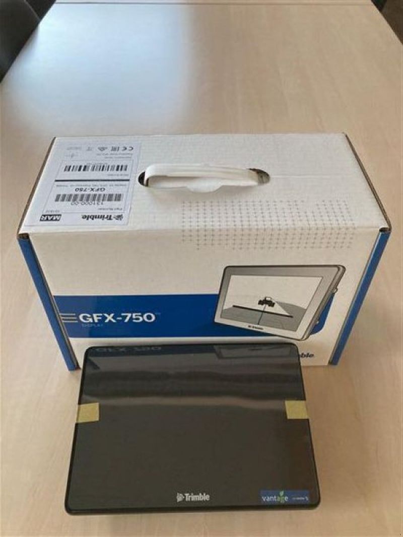 E-FARM: Trimble gfx 750 + nav 900 - Precision farming and GPS - id DREABEE - Germany