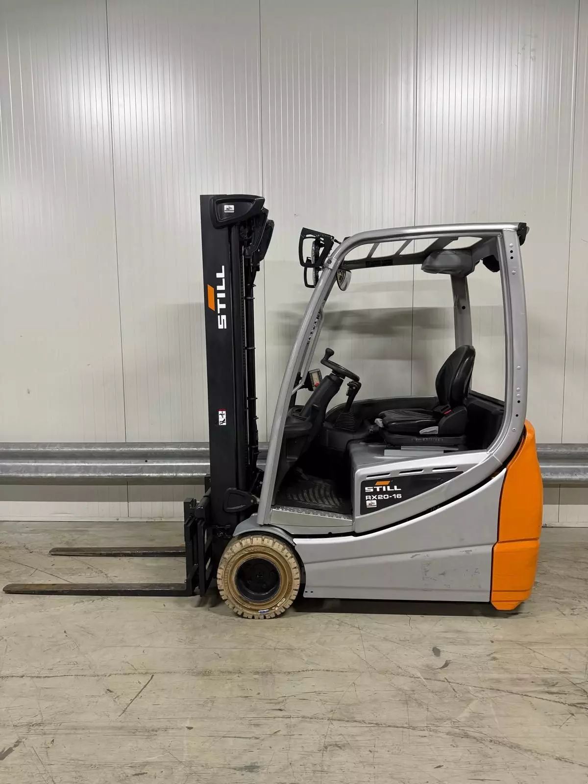 Still rx20-16 Chariot élévateur 12 750 €