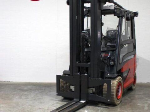 Linde E 50 HL Forklift €50,900