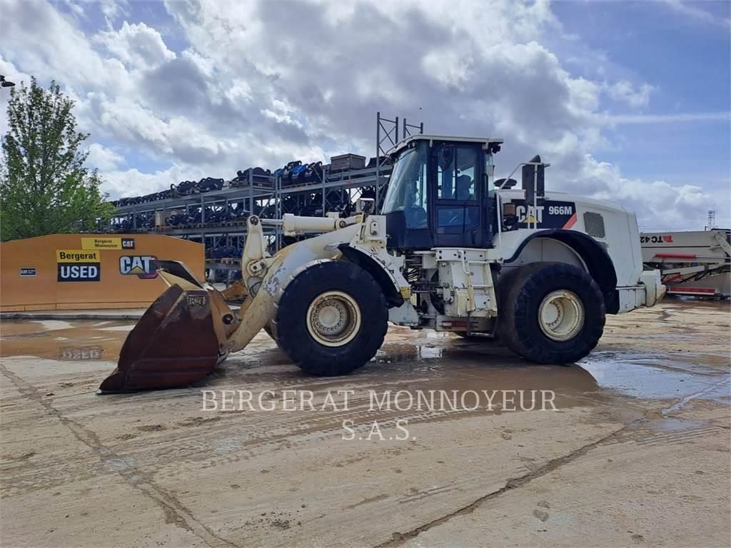 E-FARM: Caterpillar 966m - Wheel loader - id IWXQFPH - €100,000 - Year of construction: 2019 - Engine hours: 7,680,France