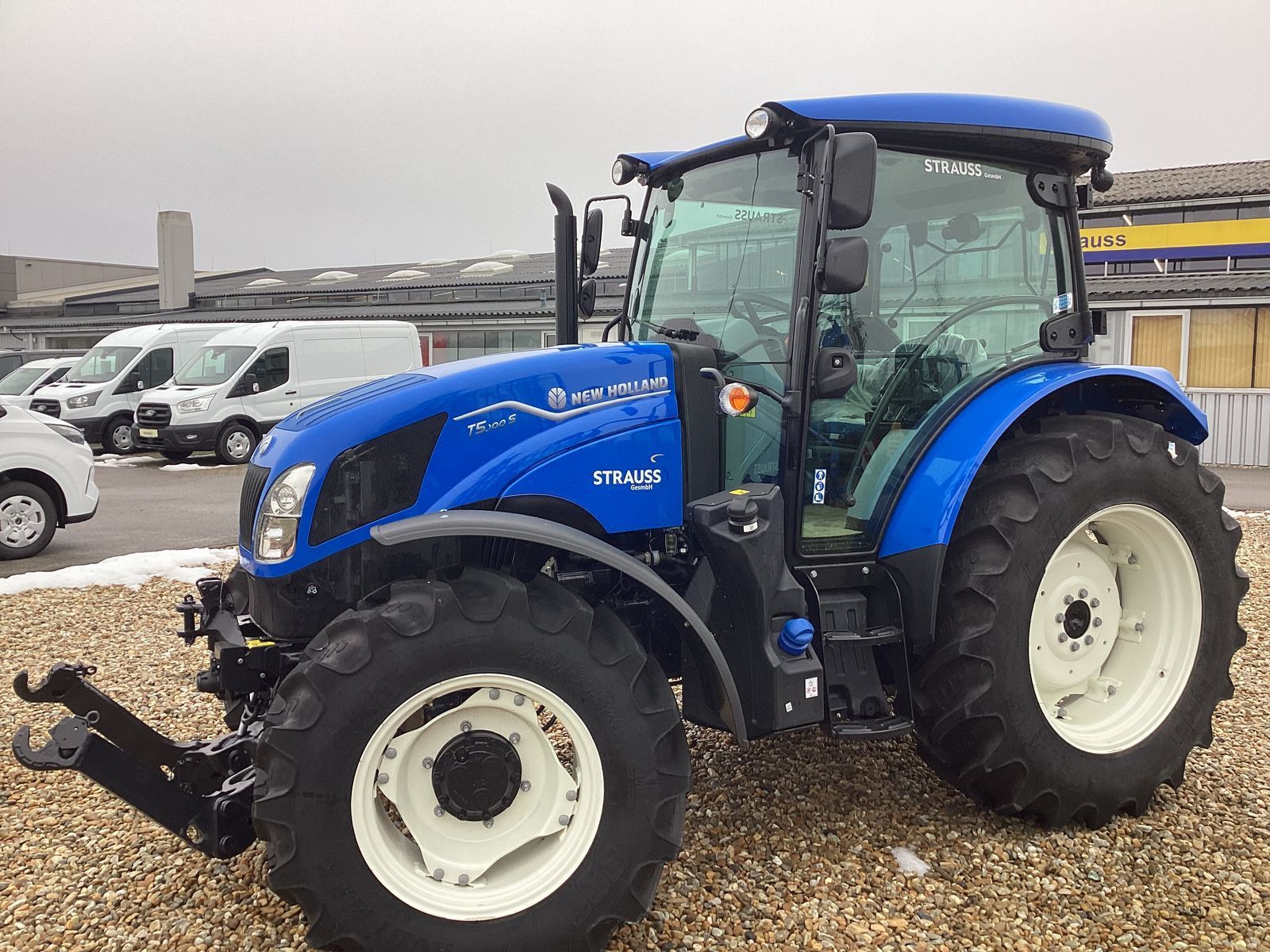 New Holland T5.100S Tractor 49.584 EUR