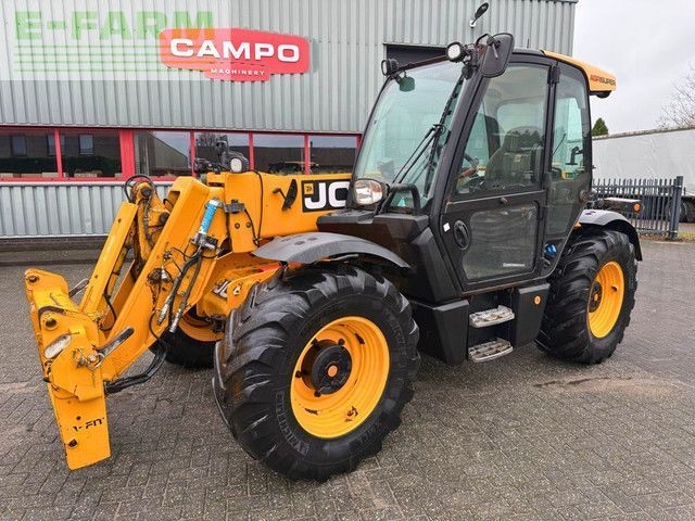JCB 541-70 AGRI Super Chargeur télescopique  55 000 €