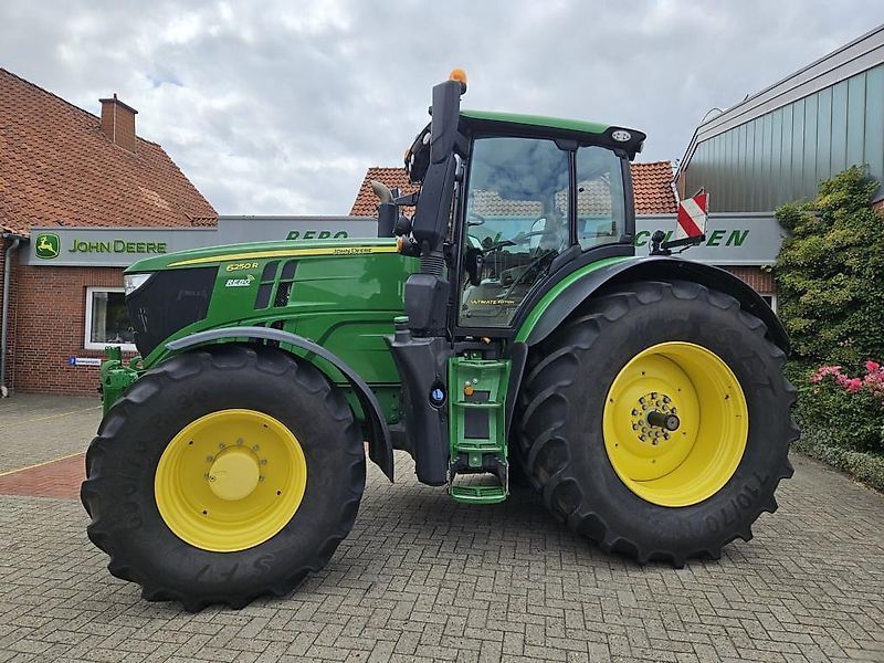 John Deere 6250 R Tractor €138,000