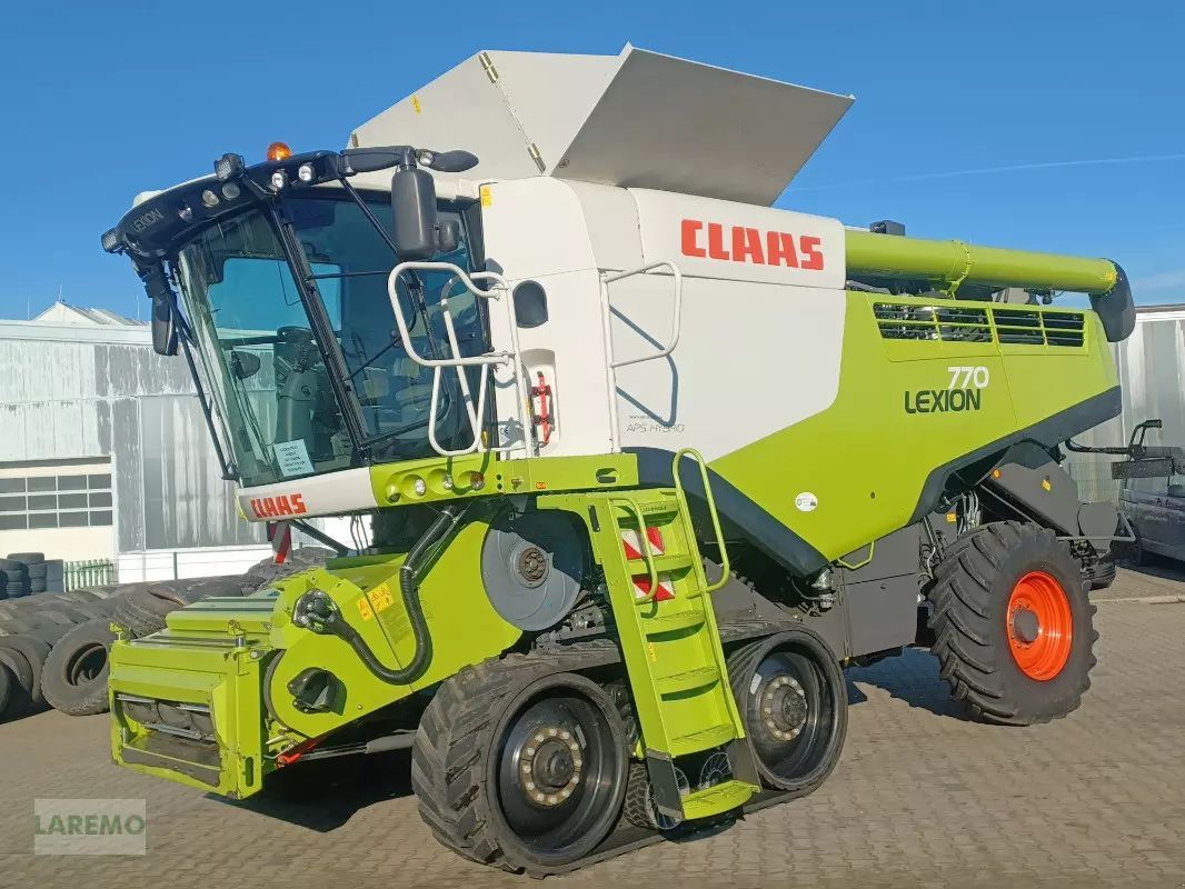 Claas Lexion 770 Combine harvester €193,700