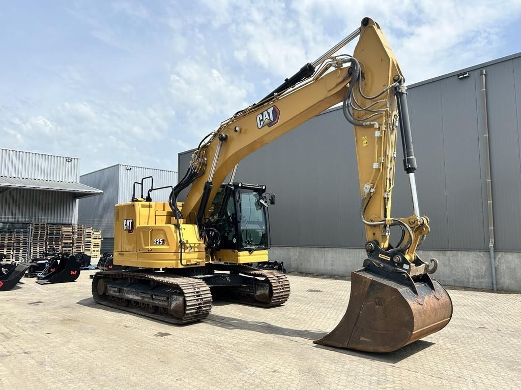 Caterpillar 325-07 Гусеничный экскаватор 162 500 €