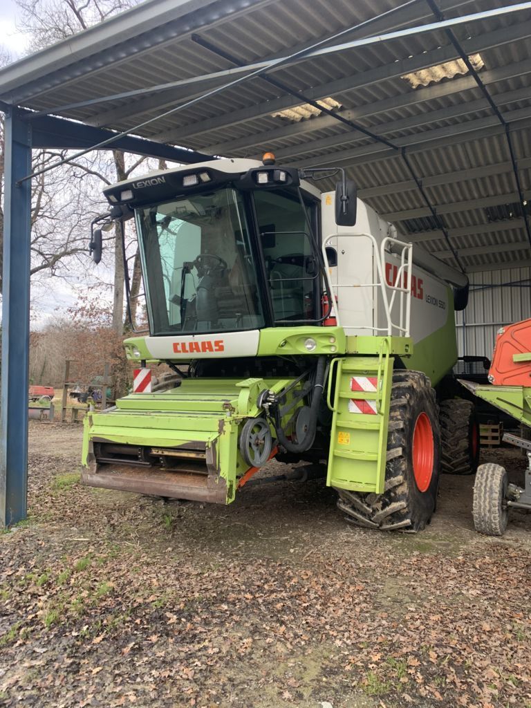 E-FARM: Claas Lexion 550 - Cosechadora - id MMAWHSX - 69.000 € - Año: 2006 - Horas: 6225,Francia