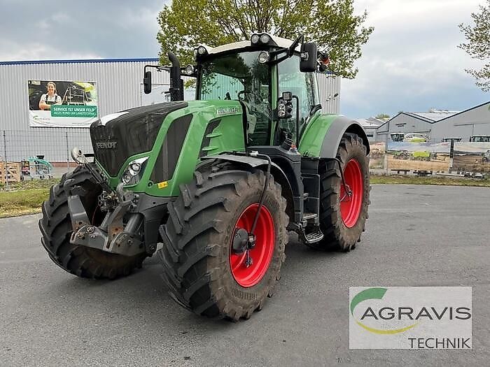 E-FARM: Fendt 824 Vario - Tractor - id EN3ESIE - €94,900 - Year of construction: 2016 - Engine hours: 5,669,Engine power (HP): 239,Germany