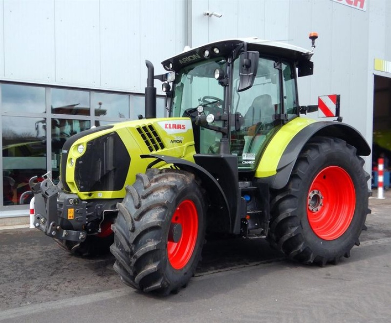 Claas Arion 550 CMATIC CEBIS tractor €114,200