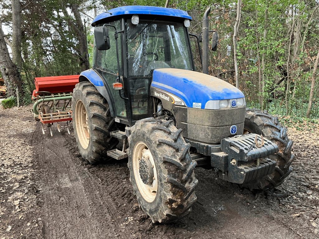 New Holland TD 95 D Tractor €28,000