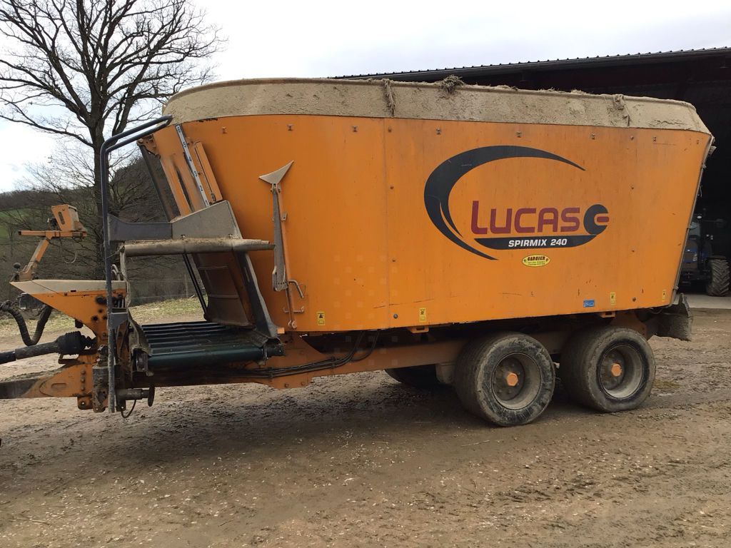 Lucas spirmix 240 tapis Mélangeurs d'alimentation 22 000 €