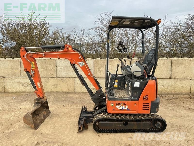 Hitachi zx19 Mini excavadora  14.449 €