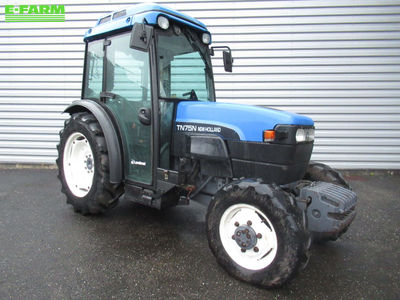 E-FARM: New Holland TN75 - Tractor - id 9TQPE3F - €21,800 - Year of construction: 2003 - Engine hours: 3,468,Engine power (HP): 75,France