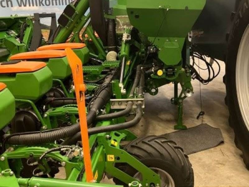 E-FARM: Amazone preccea 6000-2cc 8 reihen - Máquina sembradora otros - id ZIJHT6G - 55.900 € - Año: 2021 - Alemania