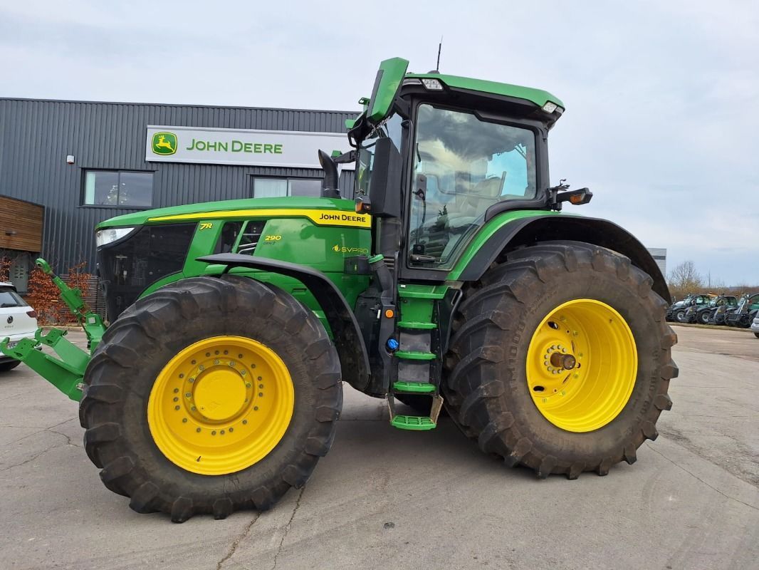 E-FARM: John Deere 7R 290 - Traktor - id GNCYZSX - 249.000 € - Produktionsår: 2022 - Motortimer: 540,Motoreffekt (HP): 294,Frankrig