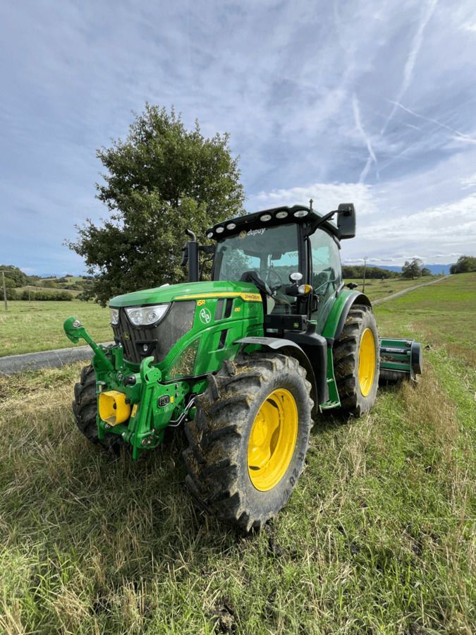 E-FARM: John Deere 6R 130 - Traktor - id Y4UTV93 - 95.000 € - Baujahr: 2023 - Abgelesene Motorstunden: 1.250,Motorleistung (PS): 130,Frankreich