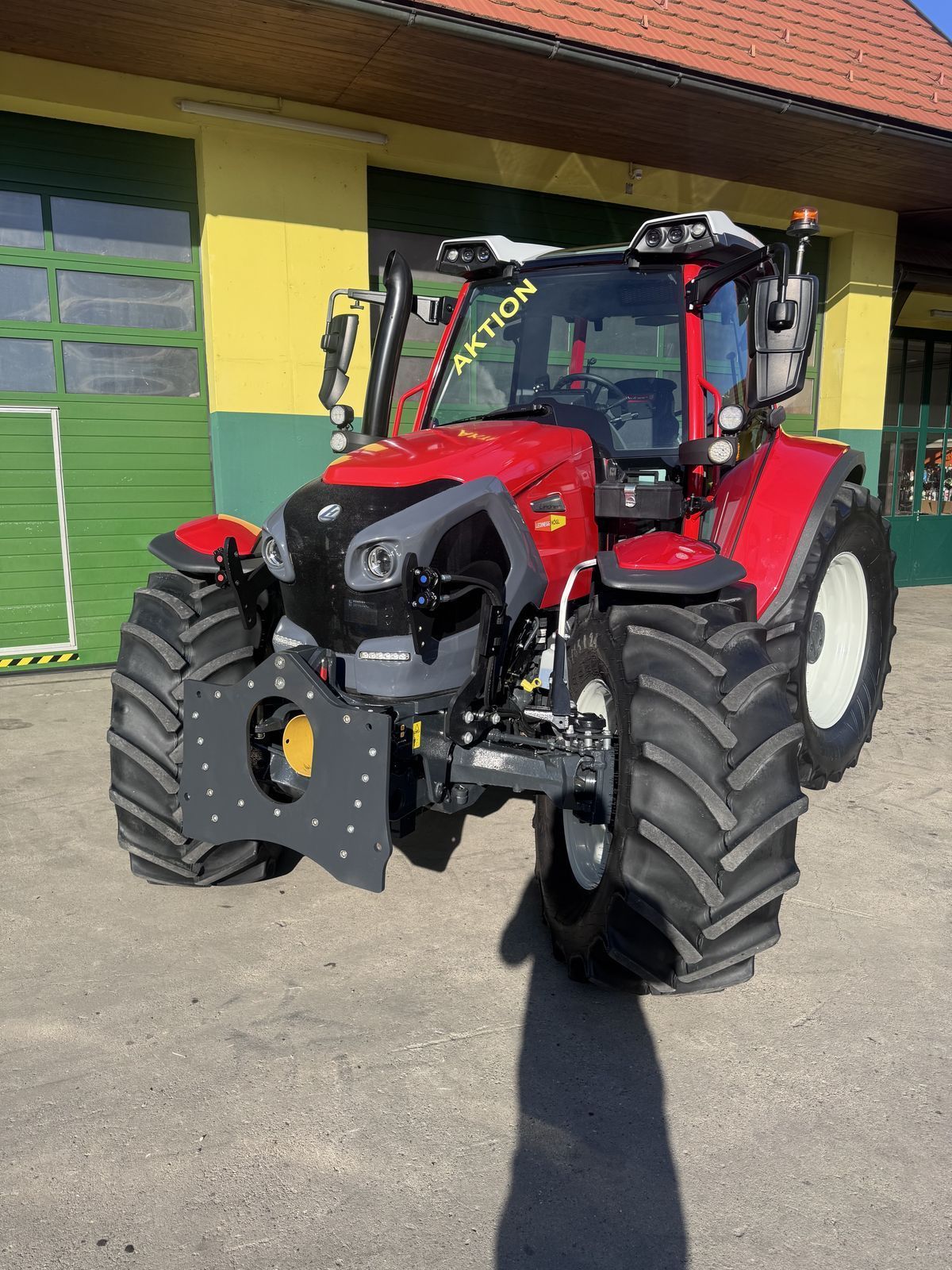 Lindner Lintrac 130 Traktor 116.584 €