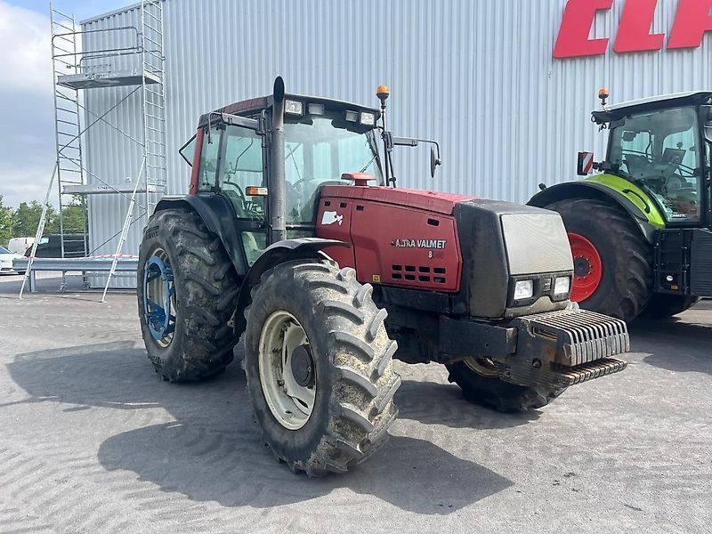 E-FARM: Valtra 8350 HiTech - Tractor - id CIBURM1 - €23,328 - Year of construction: 2000 - Engine hours: 11,794,Poland
