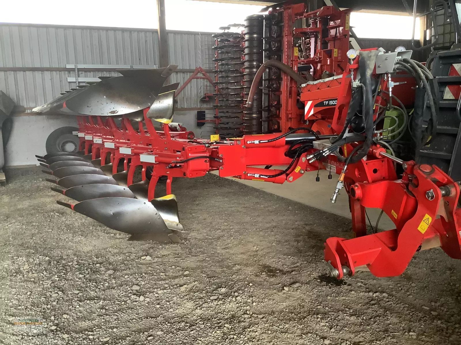 E-FARM: pöttinger servo 6.50 plus nova - Plov - id BEKKAR5 - 36.000 € - Produktionsår: 2018 - Tyskland