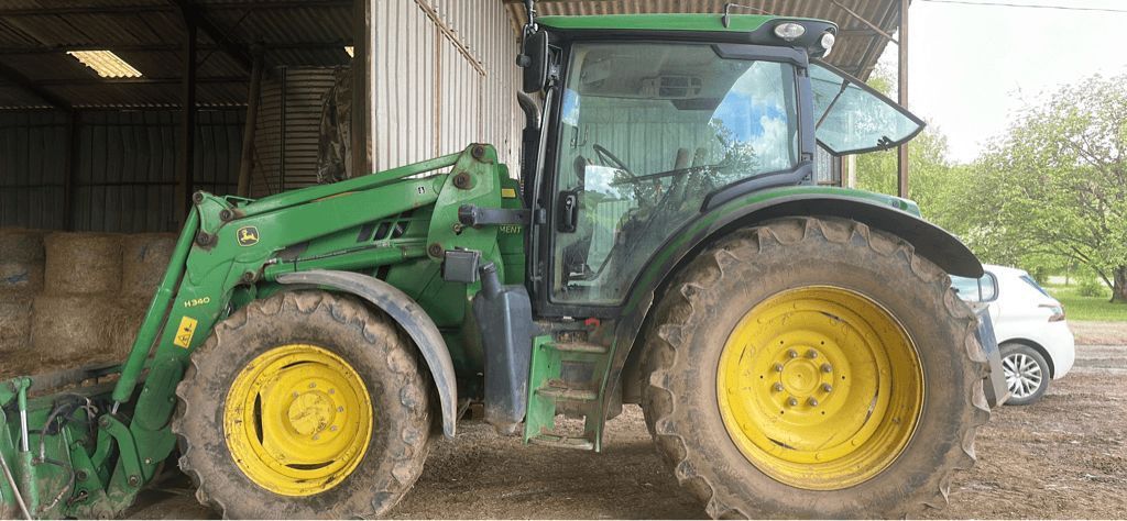 E-FARM: John Deere 6125 R - Tractor - id LMSC7FQ - 37.000 € - Año: 2015 - Horas: 9300,Potencia del motor: 120,Francia