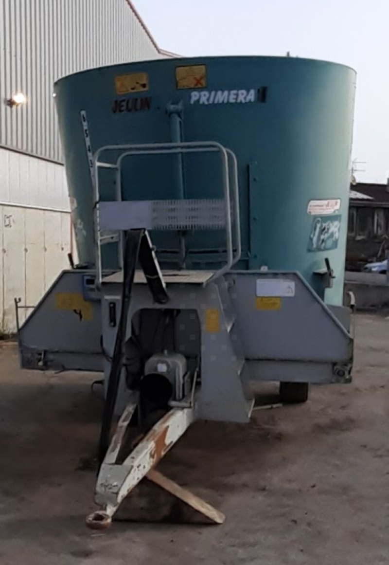 Jeulin 14m3 feedingwagon 6 000 €