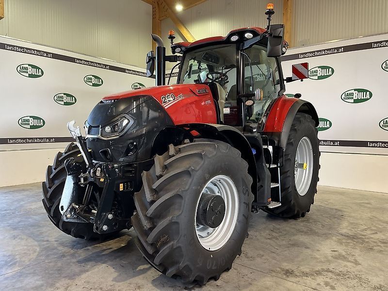 Case IH Optum 250 CVXDrive Traktor 155.500 €