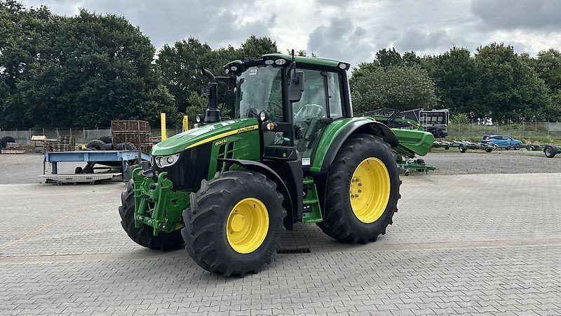 E-FARM: John Deere 6120 M - Traktor - id YARWJ3E - 114.100 € - Baujahr: 2023 - Abgelesene Motorstunden: 3,Motorleistung (PS): 145,Deutschland