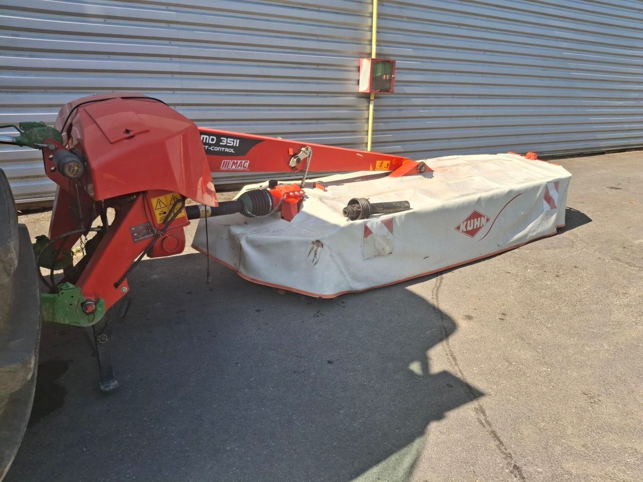 E-FARM: Kuhn gmd 3511 ff - Kosiarka - id QNMFRQW - 7400 € - Rok produkcji: 2017 - Francja