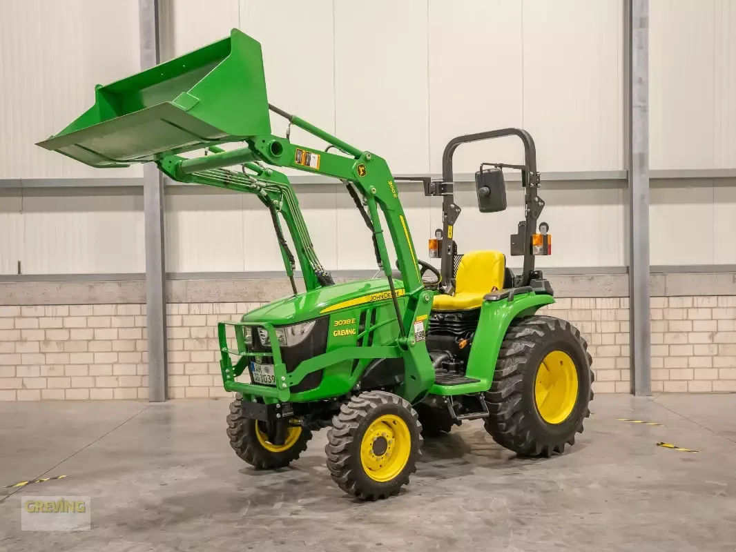 E-FARM: John Deere 3038 E - Traktor - id FVIUE4C - 24.950 € - Produktionsår: 2023 - Motortimer: 40,Motoreffekt (HP): 38,Tyskland