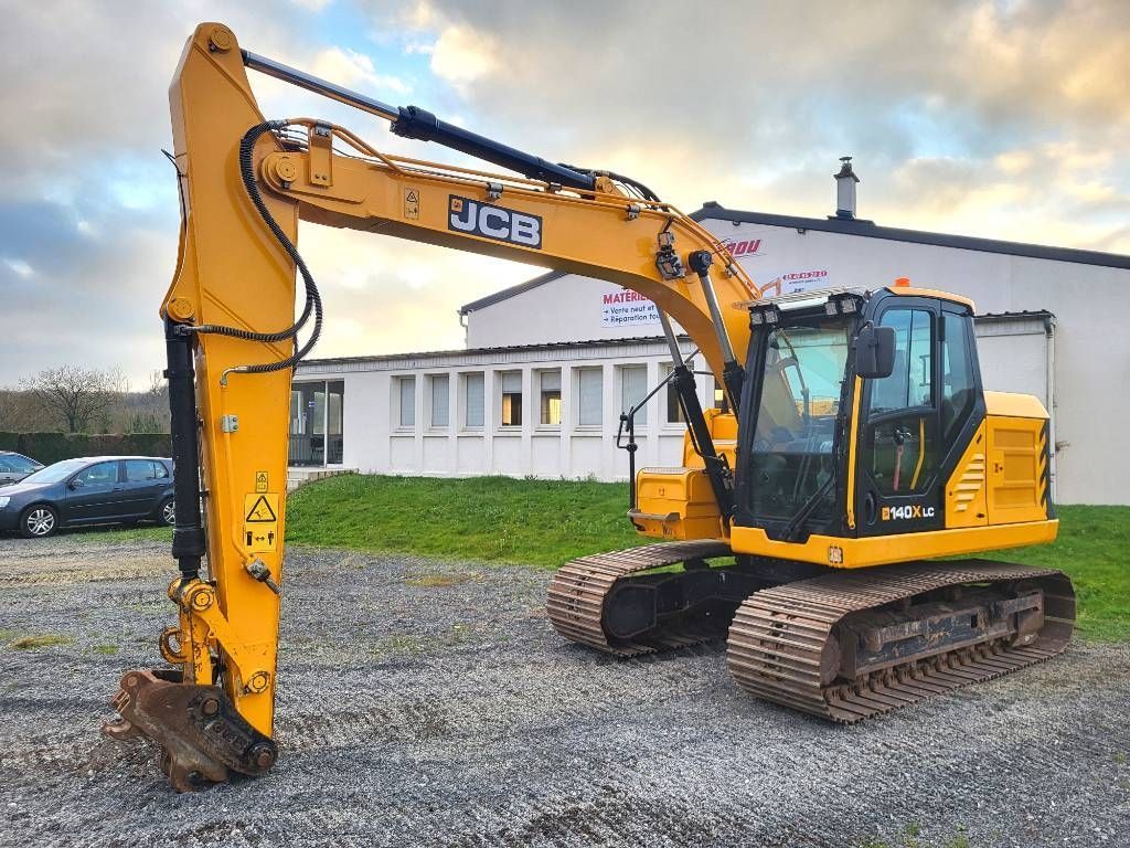 JCB 140 x Koparka gąsienicowa 55 000 €