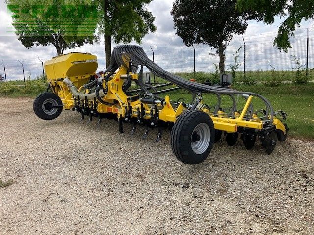 E-FARM: Bednar cn 6000 - Drill - id 5XABAHT - €59,000 - Year of construction: 2023 - France