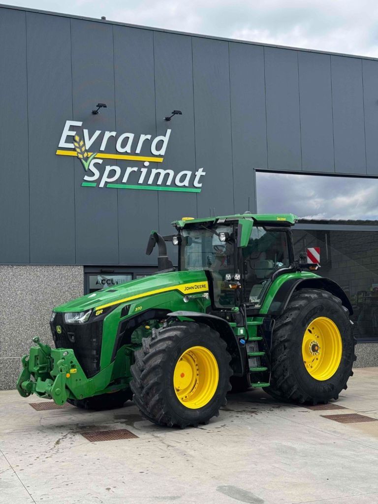 John Deere 8R 370 Tractor €285,000