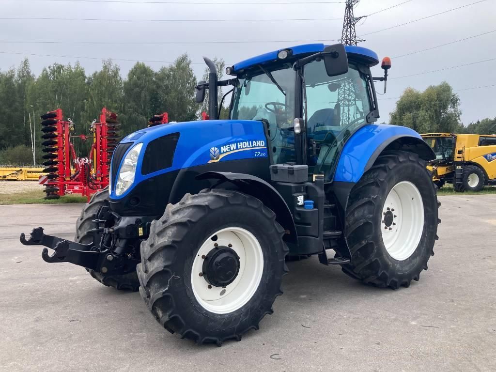 E-FARM: New Holland T7.210 - Traktor - id WL4TWVI - 52 000 € - Rok produkcji: 2014 - Motogodziny: 5 774,Moc silnika: 187,Łotwa
