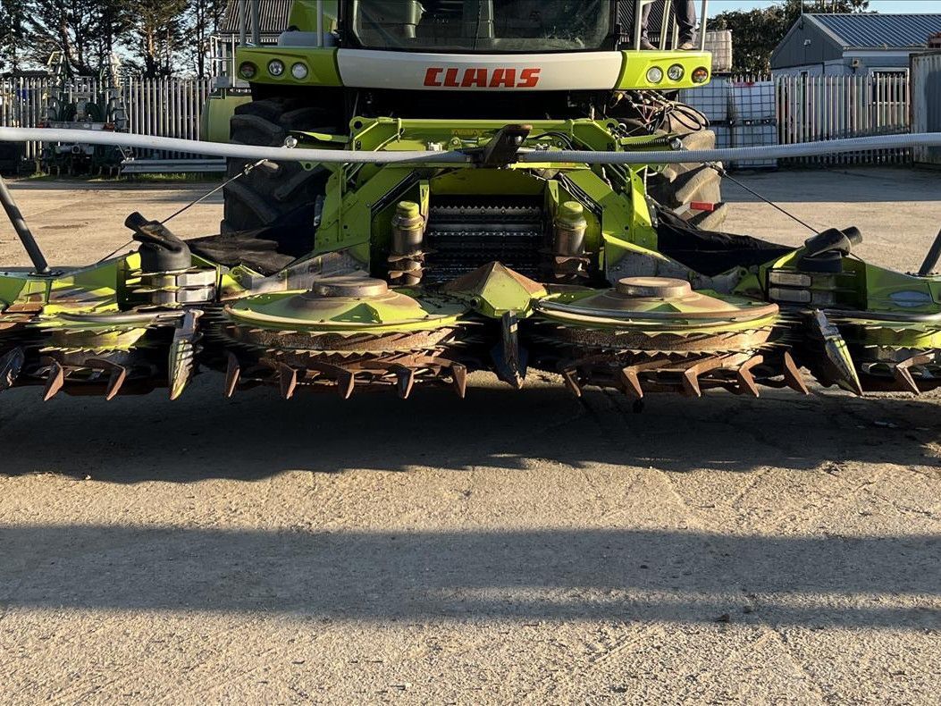 E-FARM: Claas Orbis 750 - Cosechadora de forraje autopropulsada - id LE9WESQ - 78.252 € - Año: 2021 - Reino Unido