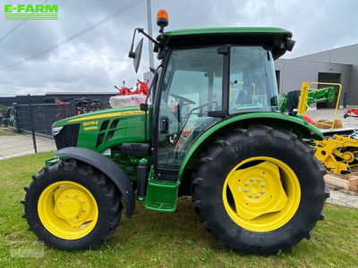 E-FARM: John Deere 5075 E - Traktor - id VIEEABB - 45 950 € - Rok produkcji: 2023 - Moc silnika: 75,Niemcy