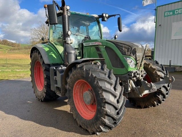 Fendt 724 Vario Profi Plus Tractor €87,000
