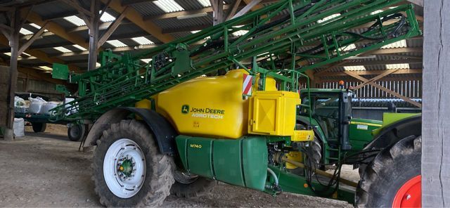 E-FARM: John Deere M740 - Pulvérisateur - id RHK9GA9 - 65 000 € - Année: 2022 - France