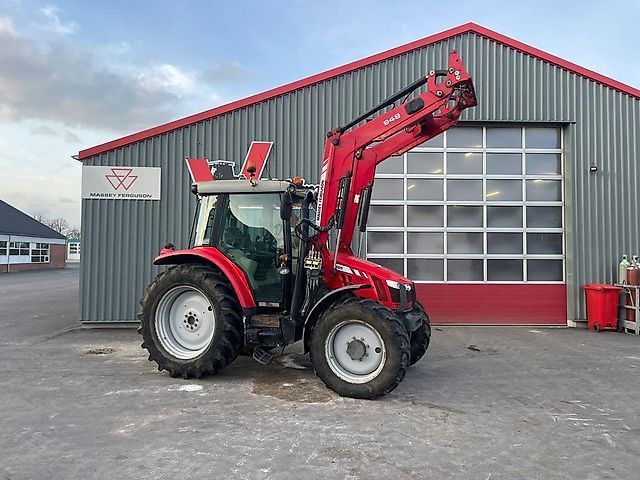 Massey Ferguson 5609 Traktor