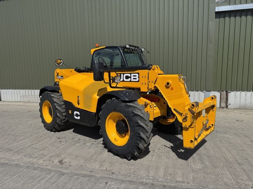 E-FARM: JCB 535-95 - Chargeur télescopique  - id DA7L6DH - Année: 2024 - Lecture du nombre d'heure: 3 092,Royaume-Uni