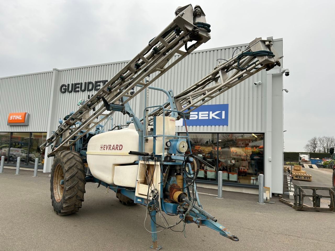 E-FARM: Evrard meteor 2800 tds - Pulverizador - id KTGBBLS - 5490 € - Año: 1998 - Francia